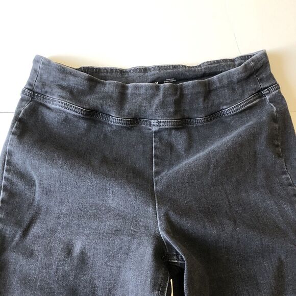 Old Navy Women’s Black High Rise Weekender Flare Pull On Stretch Jeans Size 14 - Picture 9 of 13